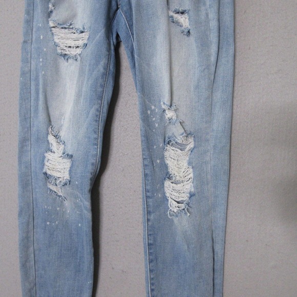 Judy Blue Boyfriend Fit Distressed Paint Splatted Jeans - Picture 3 of 16